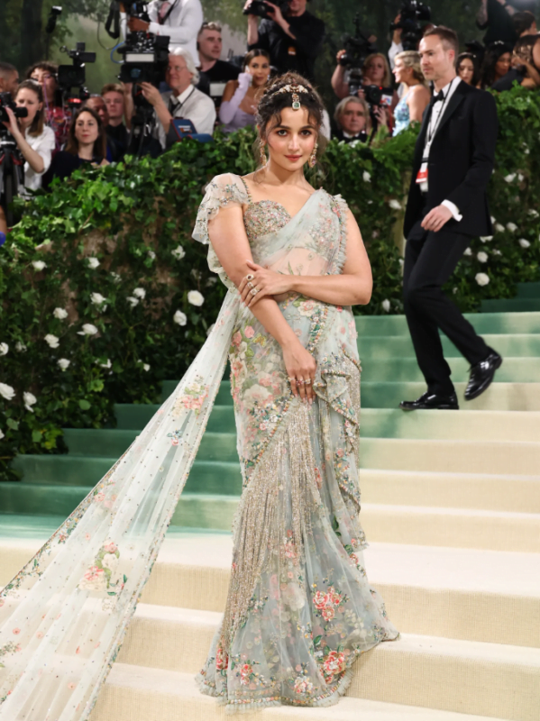 Almannat Celebrity Alia Bhatt Met Gala Vogue India Blog