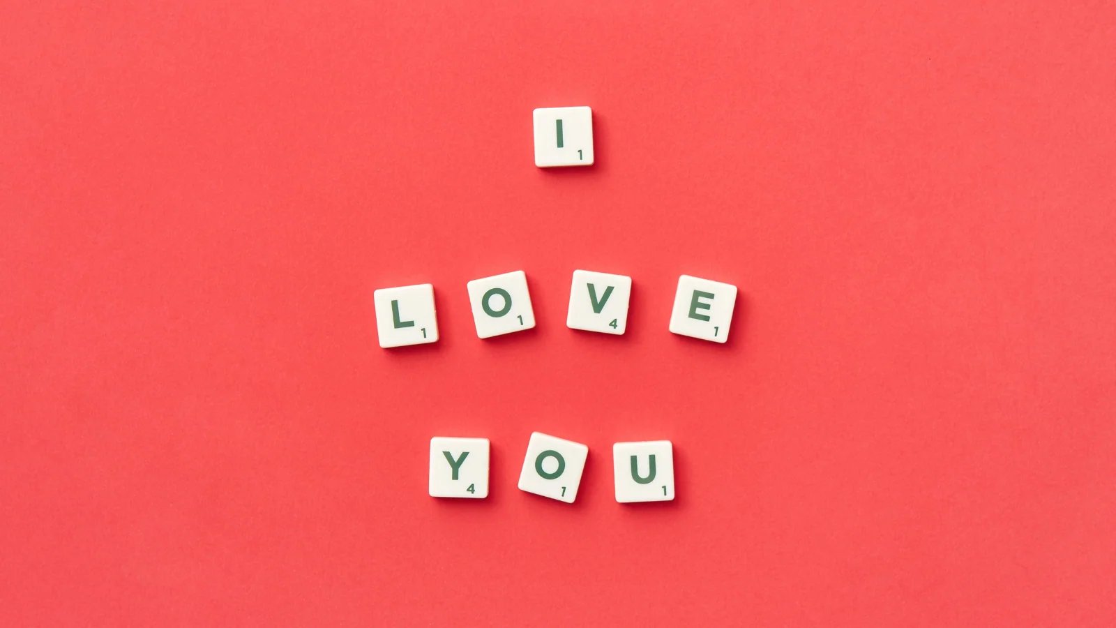 Can a Fragrance Make You Fall in Love? – Experimental Perfume Club