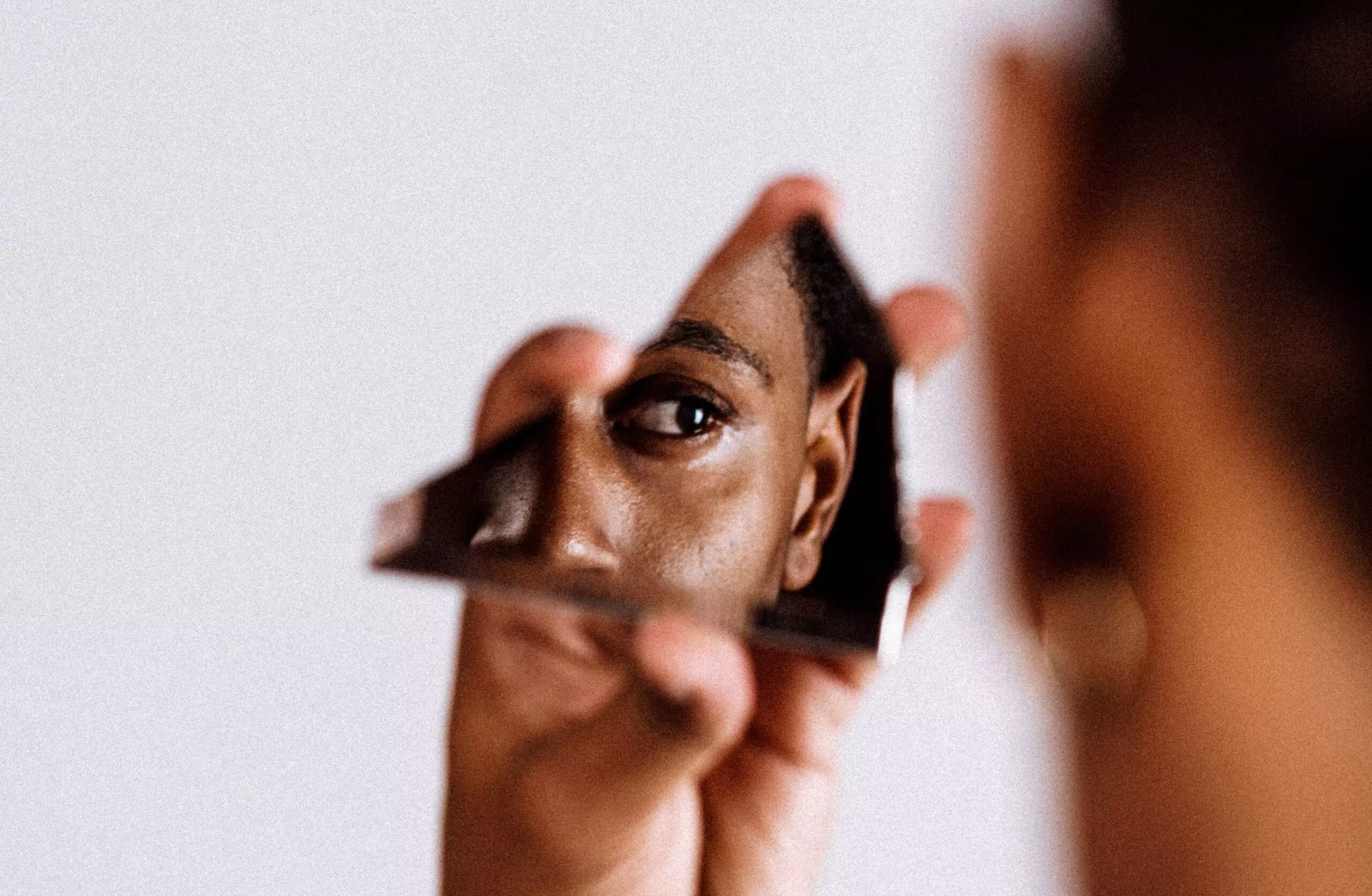 Is Perfume Gendered? Masculine Notes Explained – Experimental Perfume Club